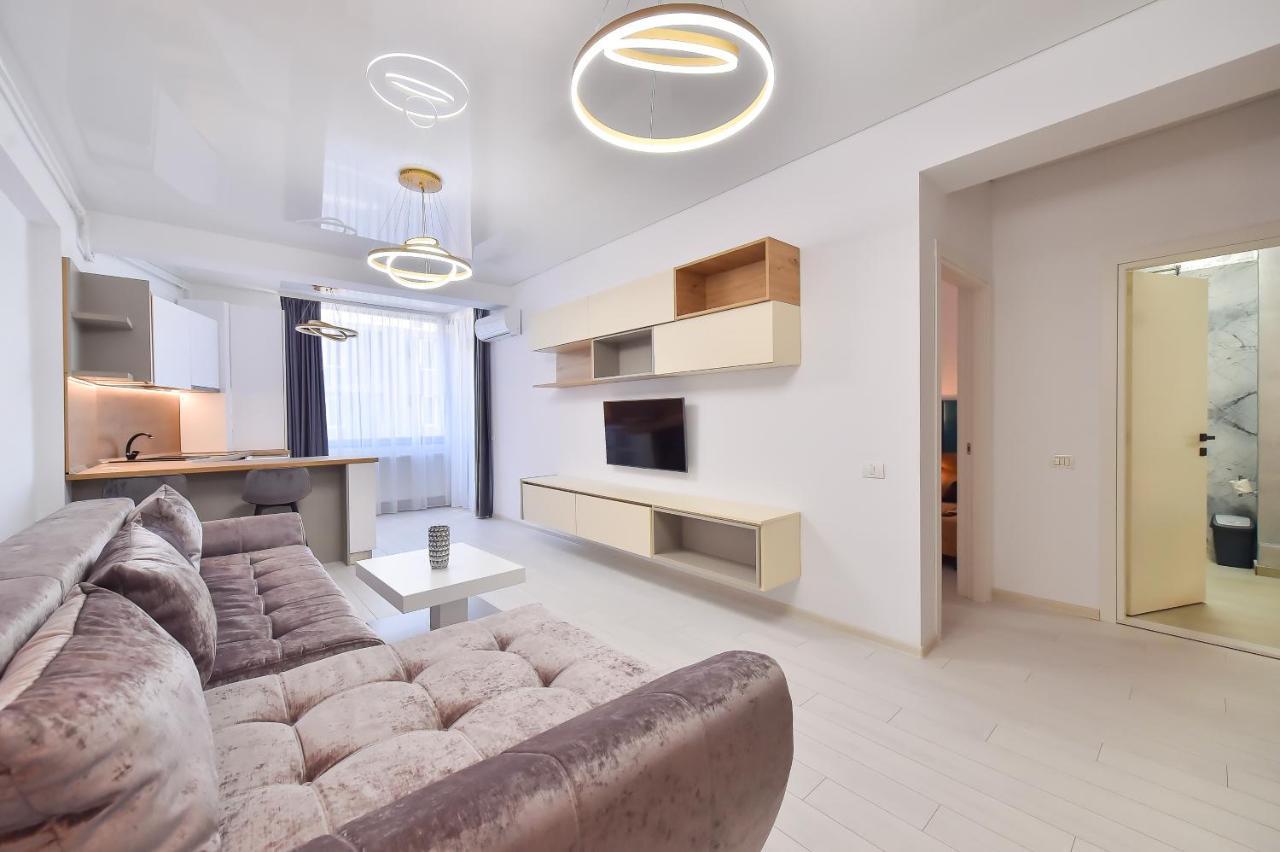 Hotel Building Stefan Resort I Нэводари Экстерьер фото