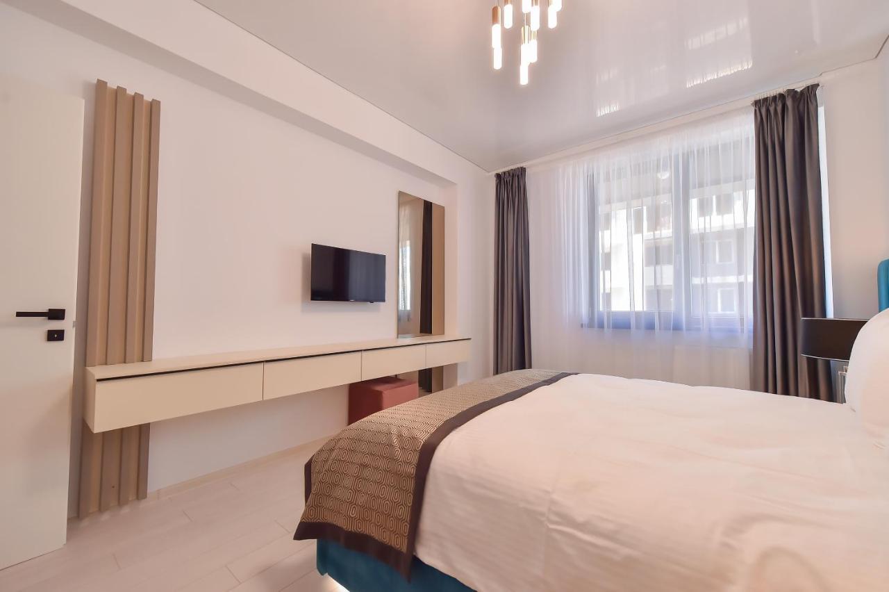Hotel Building Stefan Resort I Нэводари Экстерьер фото